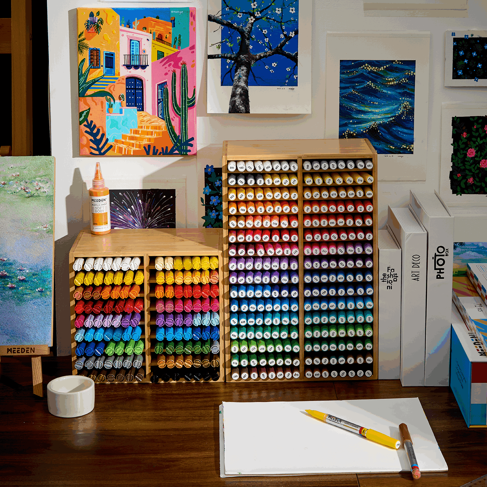 MEEDEN Rotating Bamboo 32 Compartments Marker Holder Organizer