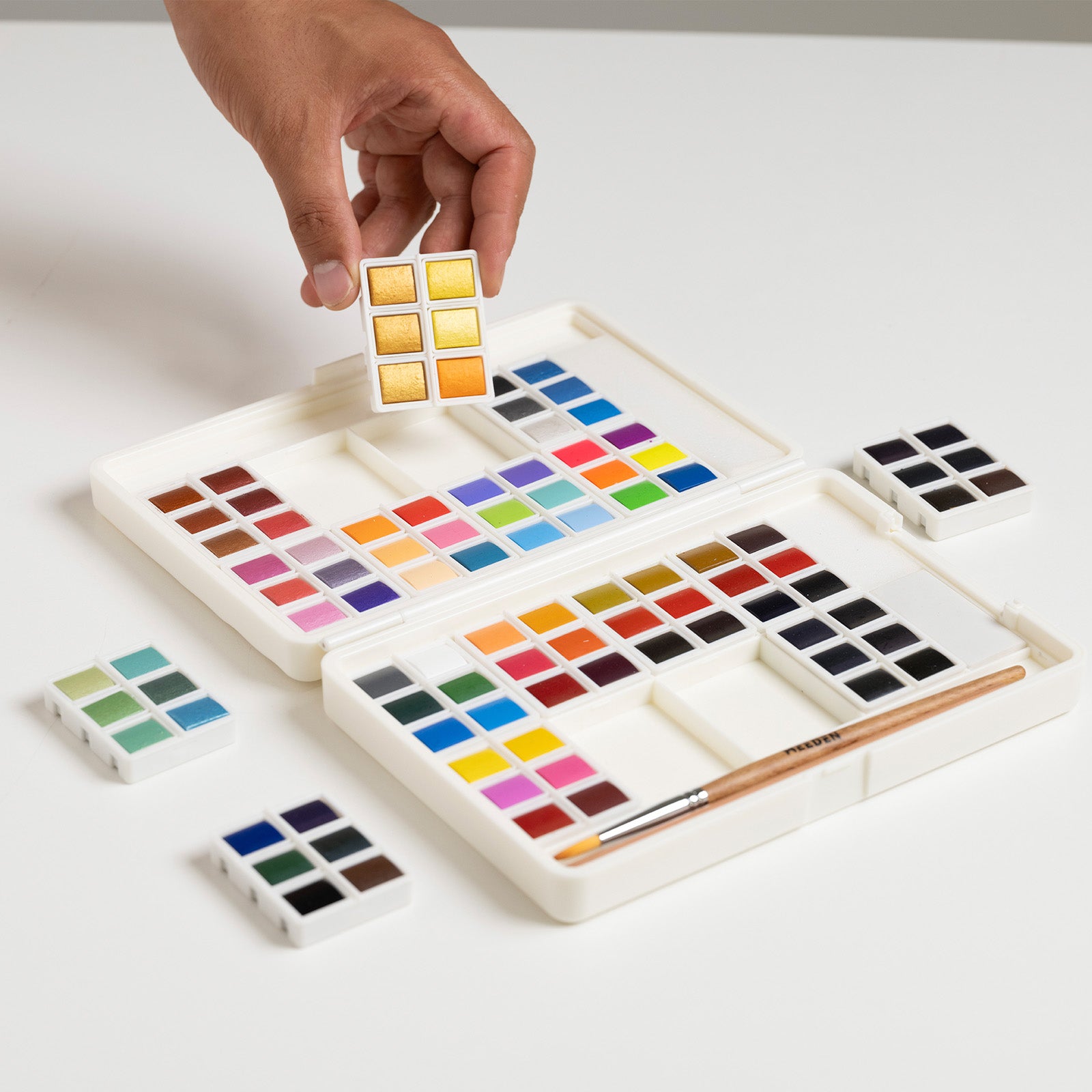 MEEDEN 96-Color Solid Watercolor Set