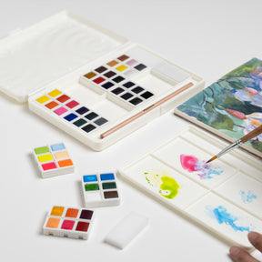 MEEDEN 48-Color Solid Watercolor Set