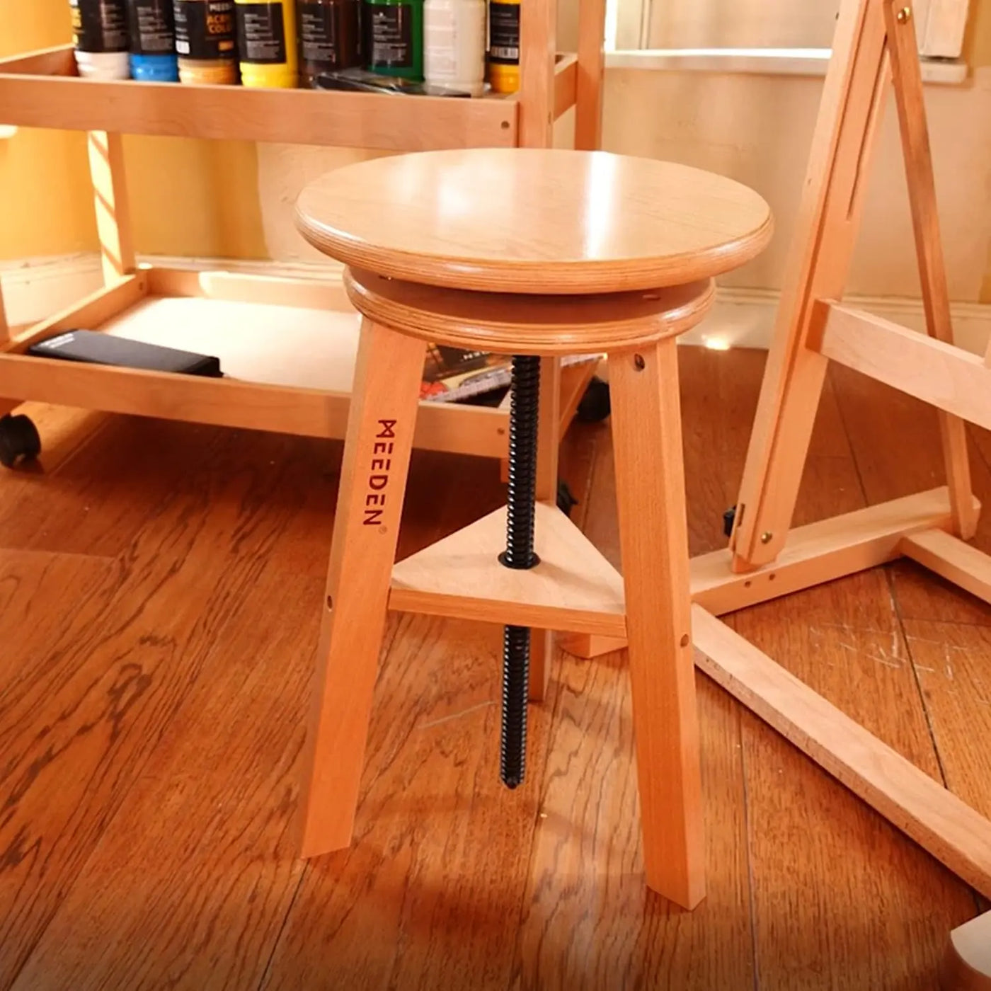 MEEDEN Wooden Drafting Stool with Adjustable HeightG005 MEEDEN ART